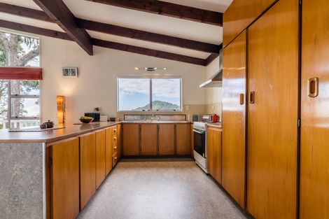 Photo of property in 136 Opanuku Road, Henderson Valley, Auckland, 0612