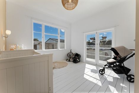 Photo of property in 32 Brookes Street, Inglewood, 4330