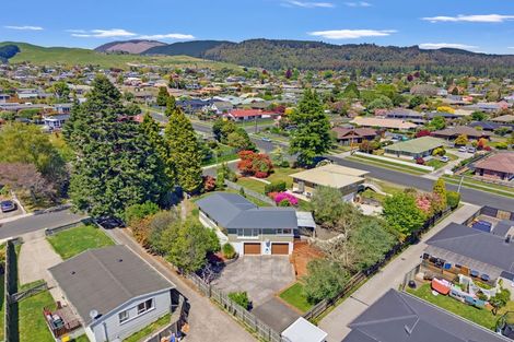 Photo of property in 2 Alastair Avenue, Owhata, Rotorua, 3010