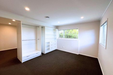 Photo of property in 25 Peterhouse Place, West Harbour, Auckland, 0618