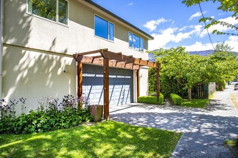 Photo of property in 56 Centennial Avenue, Arrowtown, 9302