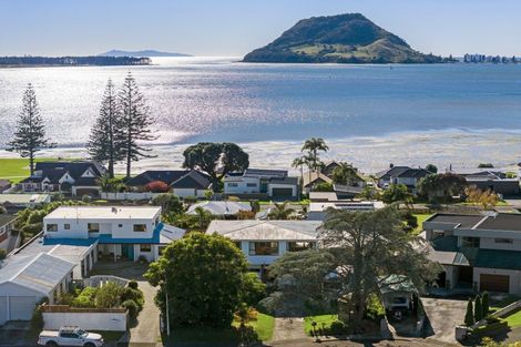 Photo of property in 10 Acklam Avenue, Otumoetai, Tauranga, 3110