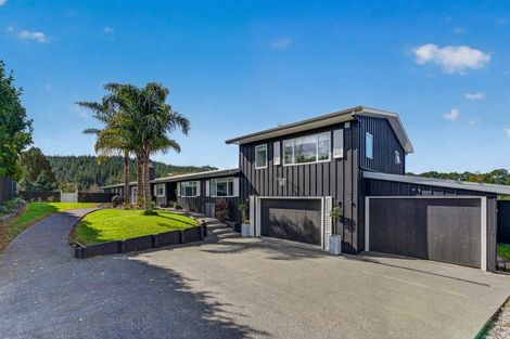 Photo of property in 240 Mill Flat Road, Riverhead, 0793