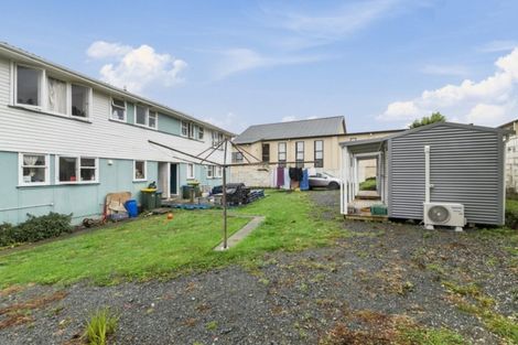 Photo of property in 6-8 Waihemo Street, Waitangirua, Porirua, 5024