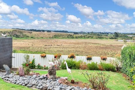 Photo of property in 22 Pukaki Road, Mangere, Auckland, 2022