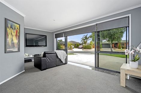 Photo of property in 18 Carrington Drive, Papamoa Beach, Papamoa, 3118