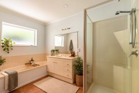 Photo of property in 19 Rowesdale Drive, Ohauiti, Tauranga, 3112