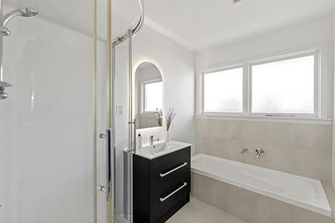 Photo of property in 1/53 Glenmore Avenue, Casebrook, Christchurch, 8051