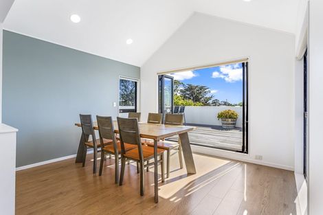 Photo of property in 1/13 Mizpah Road, Waiake, Auckland, 0630