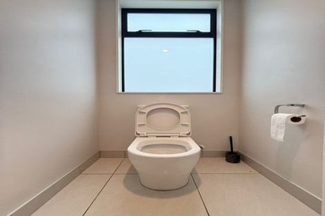 Photo of property in 3 Courage Road, Papakura, 2110