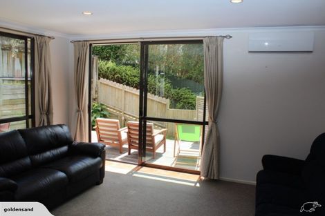 Photo of property in 14 Walter Macdonald Street, Howick, Auckland, 2014