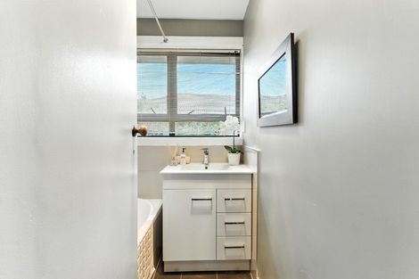 Photo of property in 19 Elwyn Place, Avonhead, Christchurch, 8042