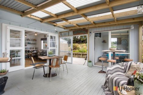 Photo of property in 2b Browns Drive, Waihi Beach, 3611