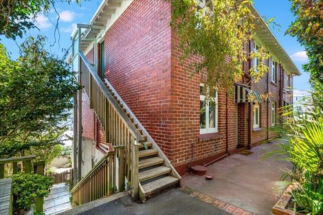 Photo of property in Hamilton Flats, 9a Hawker Street, Mount Victoria, Wellington, 6011