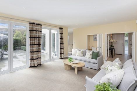 Photo of property in 16 Worsleys Road, Cracroft, Christchurch, 8025