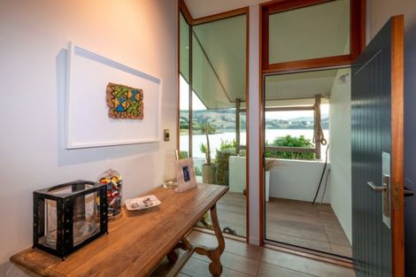 Photo of property in 425 Marine Drive, Charteris Bay, Lyttelton, 8971