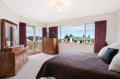 Photo of property in 220 Tanners Point Road, Tanners Point, Katikati, 3177