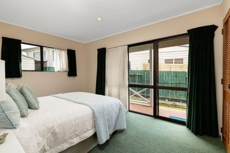 Photo of property in 4 Te Arawa Place, Welcome Bay, Tauranga, 3112