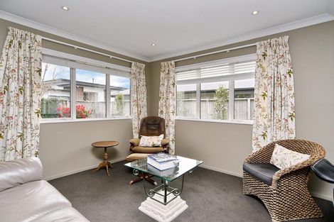 Photo of property in 25a Epsom Drive, Rangiora, 7400