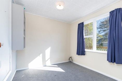 Photo of property in 14 Manor Drive, Stokes Valley, Lower Hutt, 5019