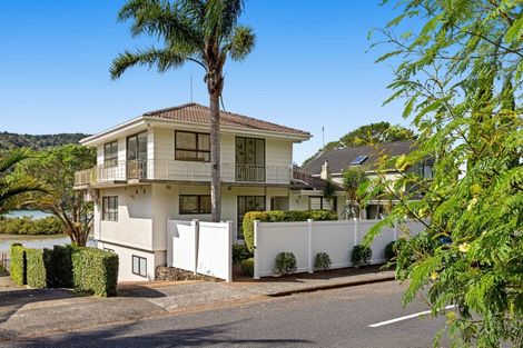 Photo of property in 6 Waiwera Road, Waiwera, Orewa, 0994