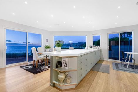 Photo of property in 11 Motuhara Road, Plimmerton, Porirua, 5026