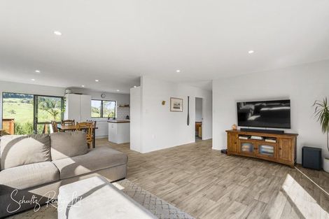 Photo of property in 316 Mountain Road, Maungaturoto, 0587