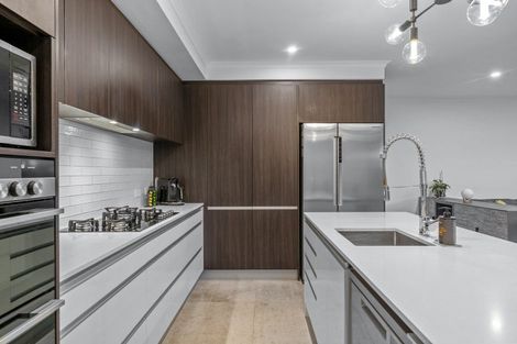 Photo of property in 15 Taikura Avenue, Red Beach, 0932