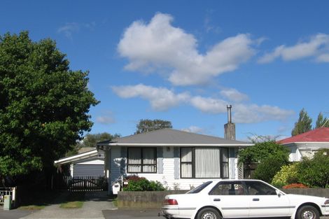 Photo of property in 28 Riverbank Street, Ebdentown, Upper Hutt, 5018