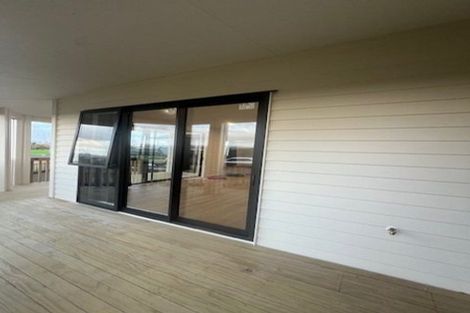 Photo of property in 38 Ahunga Road, Karaka, Papakura, 2113