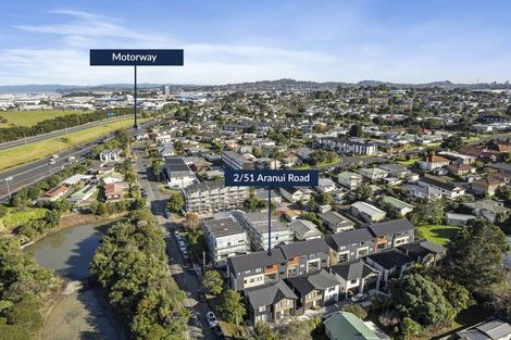 Photo of property in 2/51 Aranui Road, Mount Wellington, Auckland, 1060