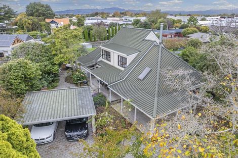 Photo of property in 115a Frederick Street, Mayfair, Hastings, 4122