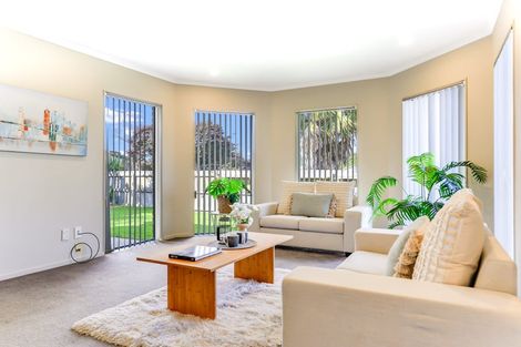 Photo of property in 15 Arundel Place, Nawton, Hamilton, 3200