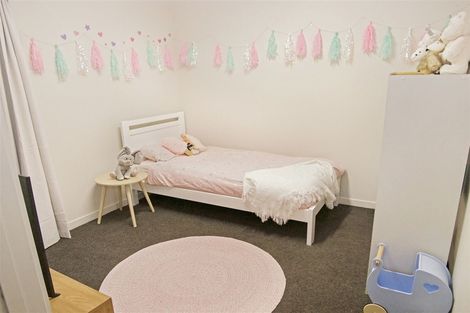 Photo of property in 17 Liberation Road, Papakura, 2110