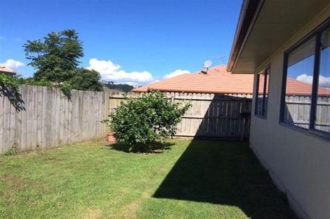 Photo of property in 1 Belcoo Crescent, East Tamaki, Auckland, 2013