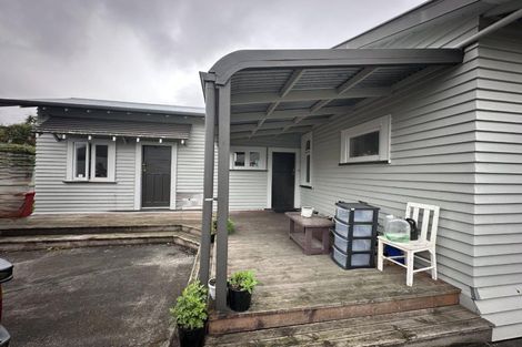 Photo of property in 6 Marne Street, Hokowhitu, Palmerston North, 4410
