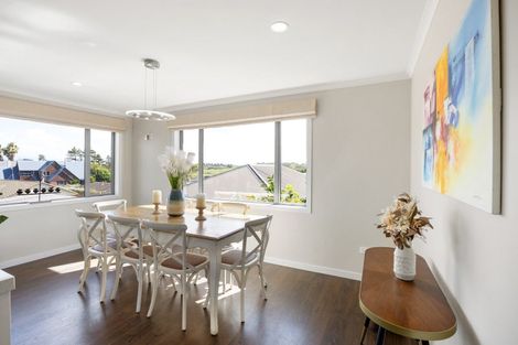 Photo of property in 9 Westview Place, Western Heights, Hamilton, 3200