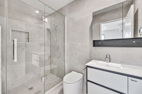 Photo of property in 5/163 Edmonton Road, Te Atatu South, Auckland, 0610