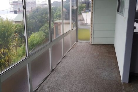 Photo of property in 3 Dixon Street, Oakura, 4314