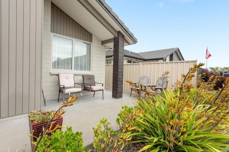 Photo of property in 4 Catamaran Way, Papamoa Beach, Papamoa, 3118