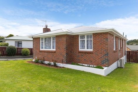 Photo of property in 32 Bracken Road, Paparangi, Wellington, 6037