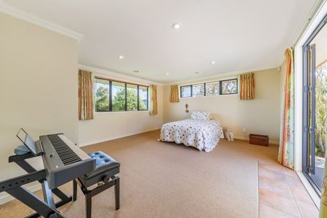 Photo of property in 9 Marua Palm Grove, Timberlea, Upper Hutt, 5018
