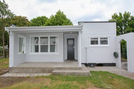 Photo of property in 11 Wilson Street, Hamilton East, Hamilton, 3216