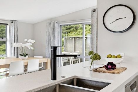 Photo of property in 19j Kabul Street, Khandallah, Wellington, 6035