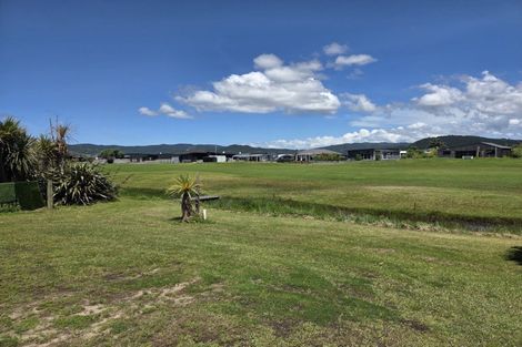 Photo of property in 124 The Fairway, Matarangi, Whitianga, 3592