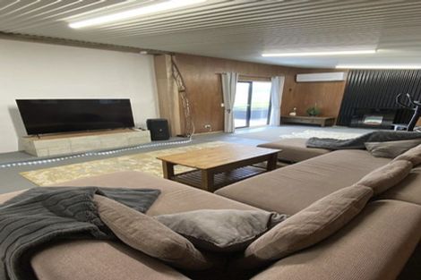 Photo of property in 1572b Millbrook Road, Taipuha, Paparoa, 0571