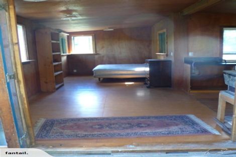 Photo of property in 24 College Road, Lyttelton, 8082