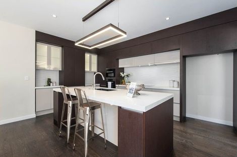 Photo of property in 32 Bounty Road, Long Bay, Auckland, 0630