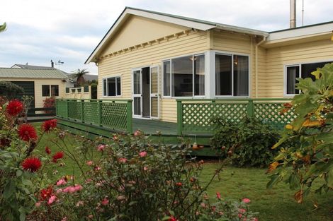 Photo of property in 143 Torquay Street, Kaikoura, 7300