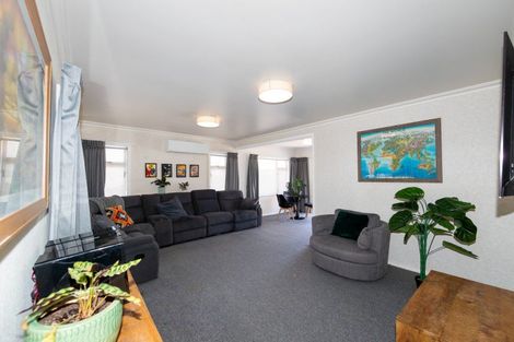 Photo of property in 4 Wycliffe Street, Onekawa, Napier, 4110